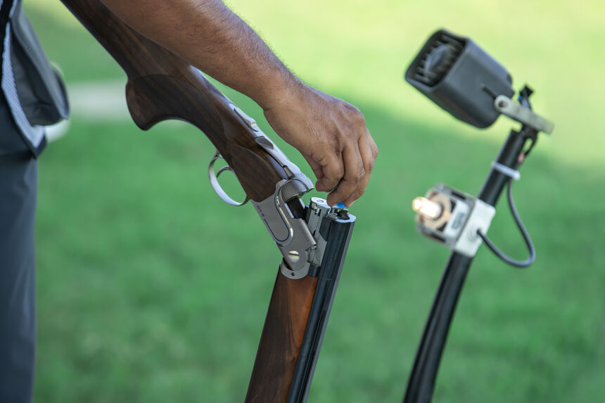 A shooter at the Crowne range, Valad